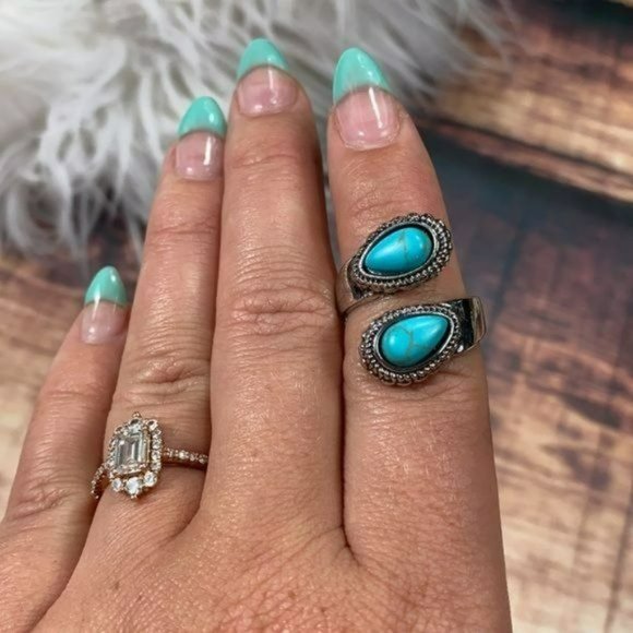 RELISTED Turquoise Stone Adjustable Wrap Ring - Picture 4 of 5